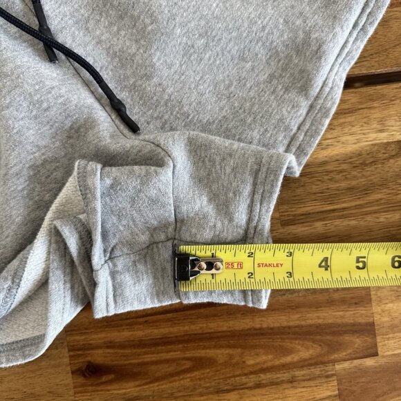 Under Armour Project Rock Fleece Sweat Shorts Drawstring Logo Gray Size M Women - Picture 7 of 13